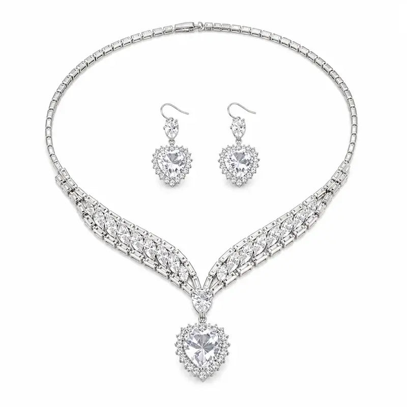 💍✨ Komplet naszyjnika i kolczyków z cyrkonii w kształcie serca – Luksusowa biżuteria na święta i specjalne okazje